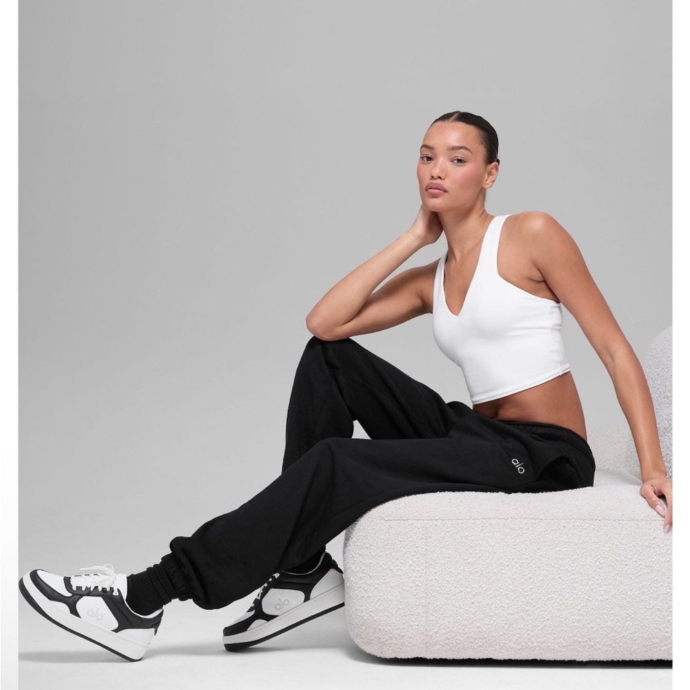 ALO Recovery Mode Sneaker - Black/White